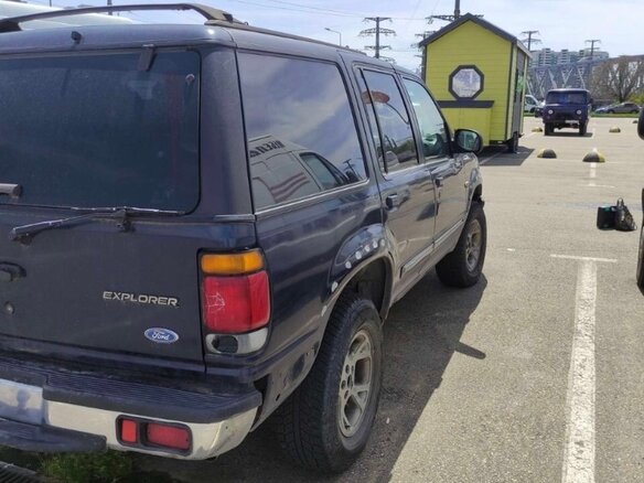 1996 Ford Explorer II, синий - вид 4