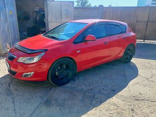 2010 Opel Astra J, красный, 620000 рублей, вид 1