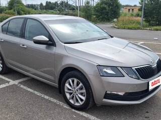 2020 Skoda Octavia III (A7) Рестайлинг, бежевый, 1850000 рублей, вид 2