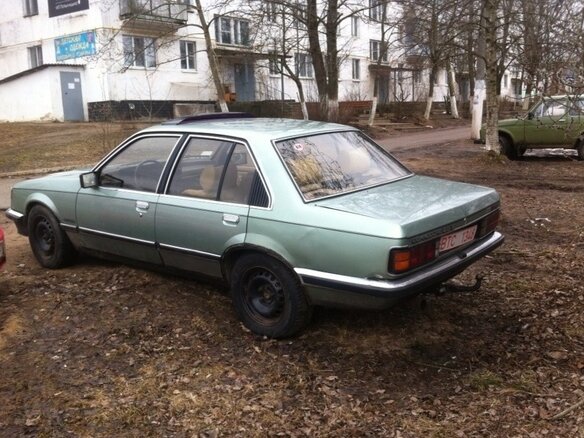 1981 Opel Commodore C, зелёный - вид 5