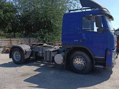 2003 Volvo FM, синий, 2200000 рублей, вид 3