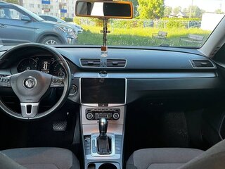 2011 Volkswagen Passat B7, серебристый, 1350000 рублей, вид 2