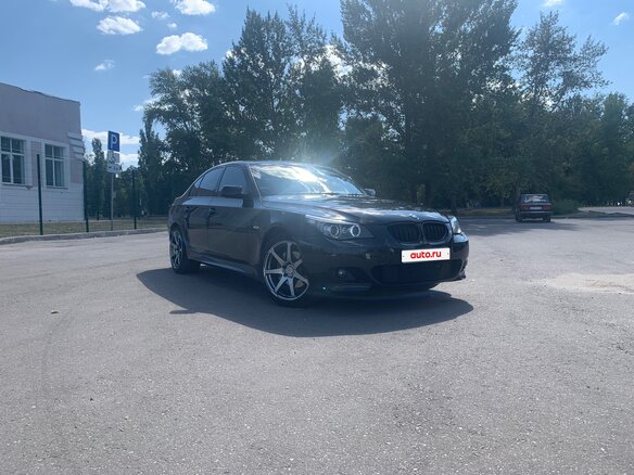 2009 BMW 5 серии 525xi V (E60/E61) Рестайлинг, чёрный, 2300000 рублей