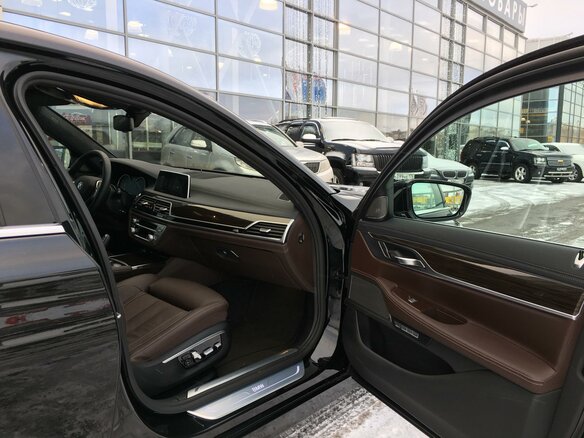 2015 BMW 7 серии 730Ld xDrive VI (G11/G12), чёрный - вид 12
