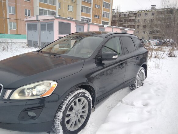 2010 Volvo XC60 I, серый, 1300000 рублей