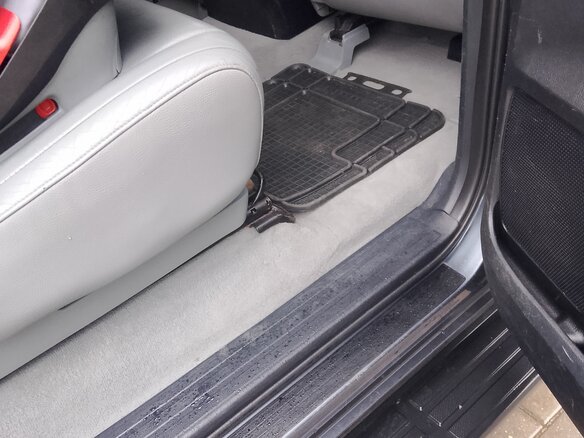 2007 Toyota Tundra CrewMax II, серый, 2100000 рублей - вид 17