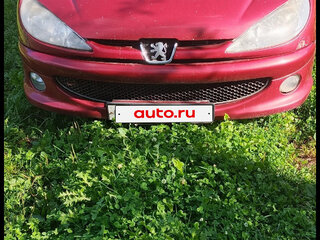 2007 Peugeot 206, красный, 195000 рублей, вид 1
