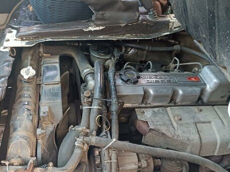 1991 Nissan Diesel Condor, белый, 400000 рублей, вид 4