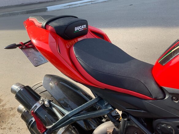 2010 Ducati Streetfighter, красный, 730000 рублей - вид 5