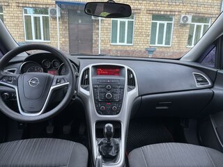 2011 Opel Astra J, серый, 700000 рублей, вид 4