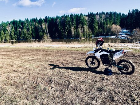 2021 BSE Z1, белый, 85000 рублей, вид 2