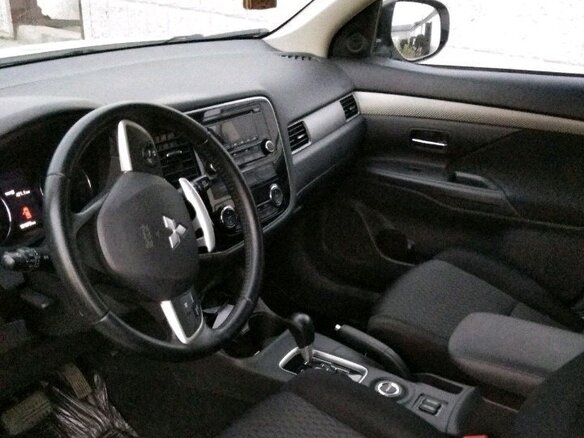 2012 Mitsubishi Outlander III, белый, 1300000 рублей - вид 5