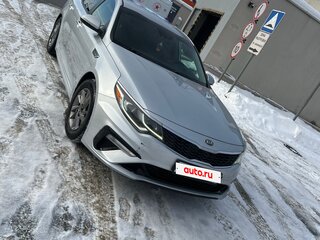2019 Kia Optima IV Рестайлинг, серый, 1590000 рублей, вид 1