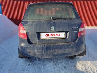 2011 Skoda Fabia II Рестайлинг, синий, 450000 рублей, вид 5