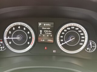 2024 Solaris HC, белый, 2700000 рублей, вид 2