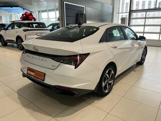 2023 Hyundai Elantra VII (CN7), белый, 2269000 рублей, вид 4