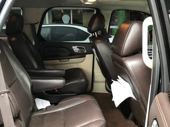 2011 Cadillac Escalade III, чёрный - вид 16