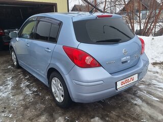 2011 Nissan Tiida I Рестайлинг, голубой, 780000 рублей, вид 3
