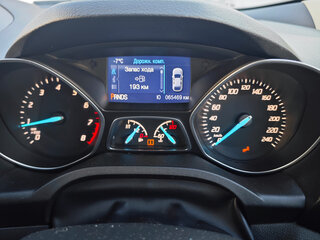 2015 Ford Kuga II, серый, 1350000 рублей, вид 5