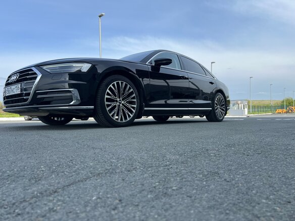 2019 Audi A8 Long 55 TFSI IV (D5), чёрный, 4750000 рублей - вид 14