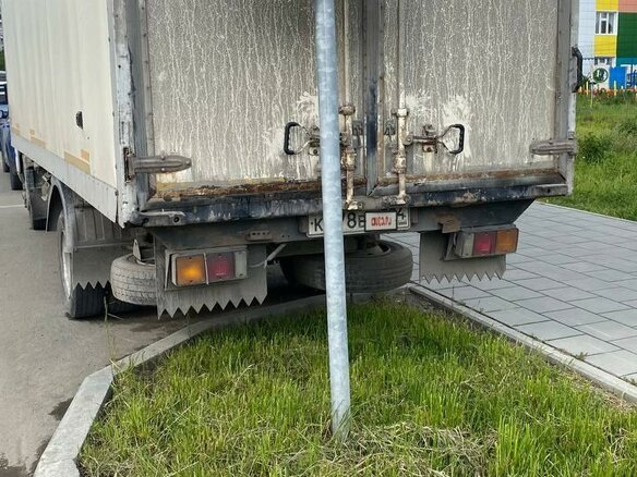 2011 Fuso (Mitsubishi) Canter, белый, 1666000 рублей - вид 4