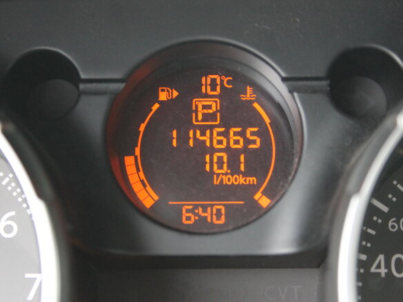 2009 Nissan Qashqai I, серый - вид 2