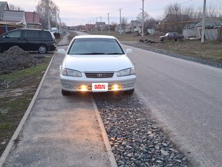 1999 Toyota Camry IV (XV20) Рестайлинг, белый, 750000 рублей, вид 2