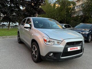2014 Mitsubishi ASX I Рестайлинг, серебристый, 700000 рублей, вид 3