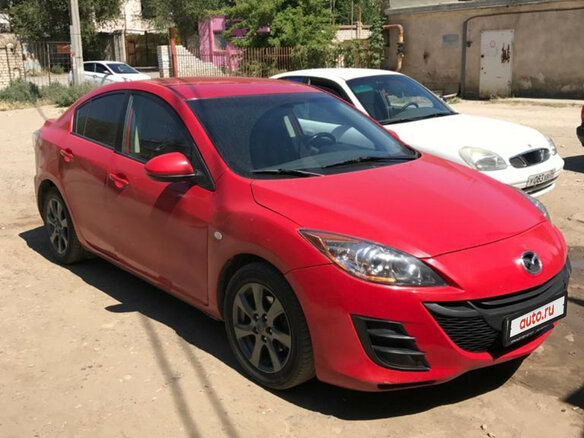 2009 Mazda 3 II (BL), красный