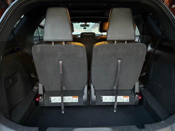 2013 Ford Explorer Sport V, оранжевый, 2300000 рублей - вид 12