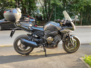 2009 Yamaha FZ1, чёрный, 600000 рублей, вид 4