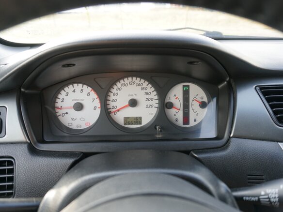 2007 Mitsubishi Lancer IX Рестайлинг, серебристый, 450000 рублей - вид 15