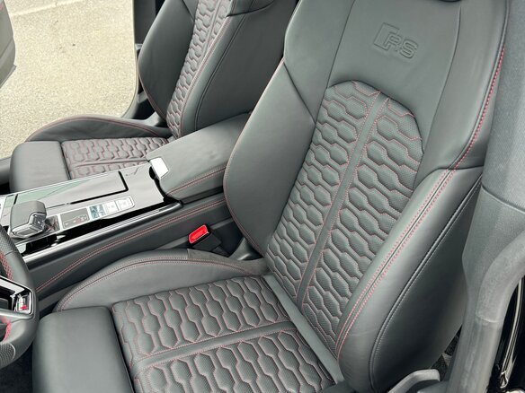 2020 Audi RS 7 II (4K), чёрный, 13400000 рублей - вид 12