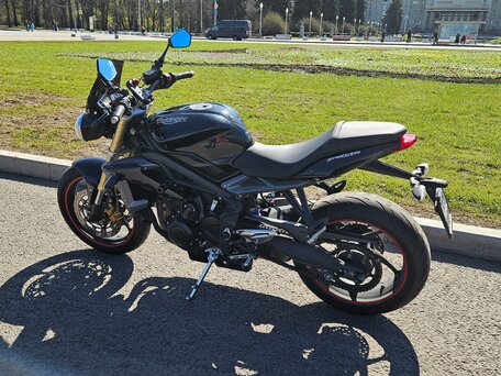 2013 Triumph Street Triple, чёрный, 570000 рублей, вид 5