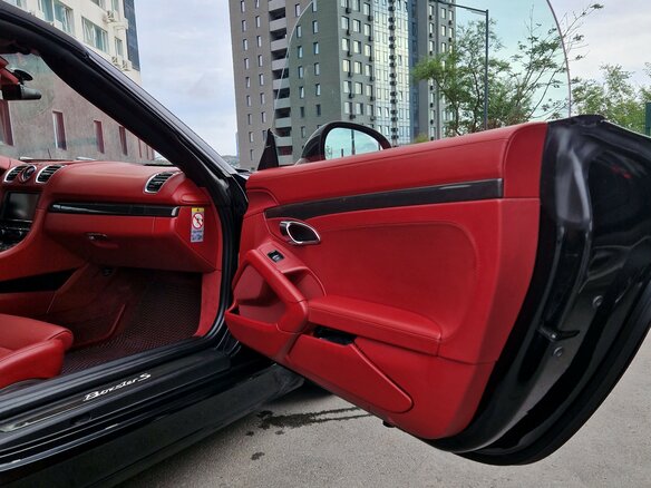 2013 Porsche Boxster S III (981), чёрный, 6000000 рублей - вид 34