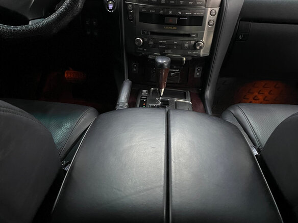 2010 Lexus LX 570 III, чёрный, 3900000 рублей - вид 8