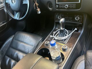 2014 Volkswagen Touareg II, серебристый, 2500000 рублей, вид 5