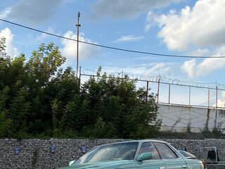 1991 Nissan Laurel VI (C33), белый, 1000000 рублей, вид 3