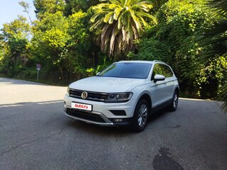 2018 Volkswagen Tiguan II, белый, 2450000 рублей, вид 1