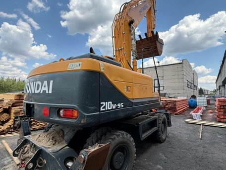 2020 Hyundai R210W, 13500000 рублей, вид 4