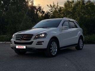 2011 Mercedes-Benz M-Класс 350 II (W164) Рестайлинг, белый, 1613000 рублей, вид 1