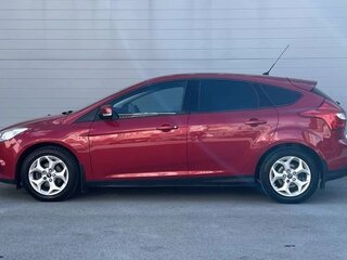 2014 Ford Focus III, красный, 940000 рублей, вид 5