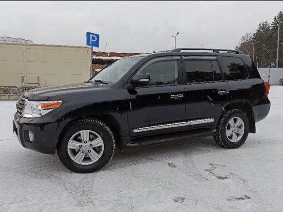 2014 Toyota Land Cruiser 200 Series Рестайлинг 1, чёрный - вид 5