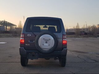 2009 Nissan Kix, серый, 650000 рублей, вид 5