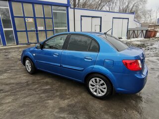 2010 Kia Rio II Рестайлинг, синий, 630000 рублей, вид 2
