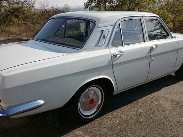 1975 ГАЗ 24 «Волга» 2407 I (24), белый - вид 5