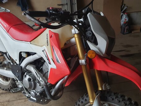 2016 Honda CRF 250L, красный, 395000 рублей, вид 3