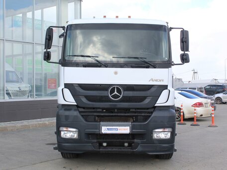 2011 Mercedes-Benz Axor, белый, 1800000 рублей, вид 2