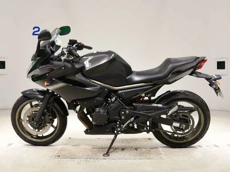 2012 Yamaha XJ6 (FZ6R), серый, 525000 рублей, вид 1