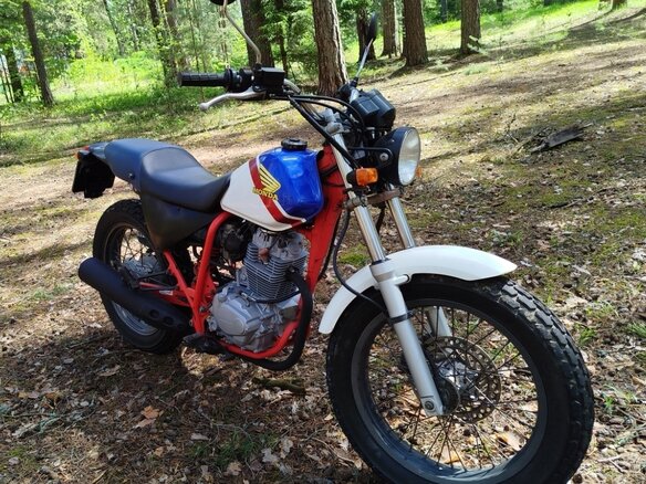 1997 Honda FTR 223, белый, 260000 рублей - вид 1